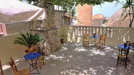 Hotel Byzantion 2*