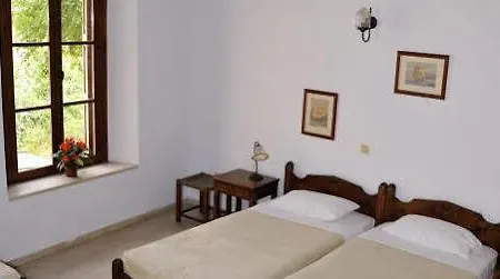 Hotel Byzantion 2*